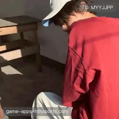 万瑛羚